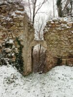 Le château féodal de Rochefort